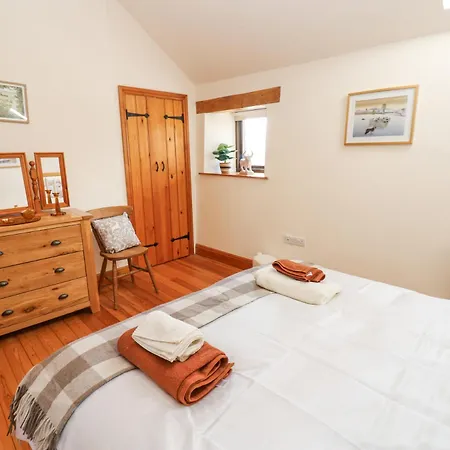 Rayson Hall Barns * 펜리스