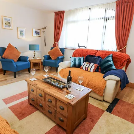 Rayson Hall Barns * 펜리스